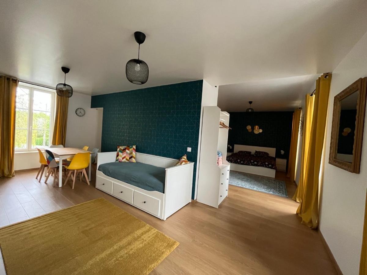 La Maison Des Amis En Normandie Pontfarcy Eksteriør bilde